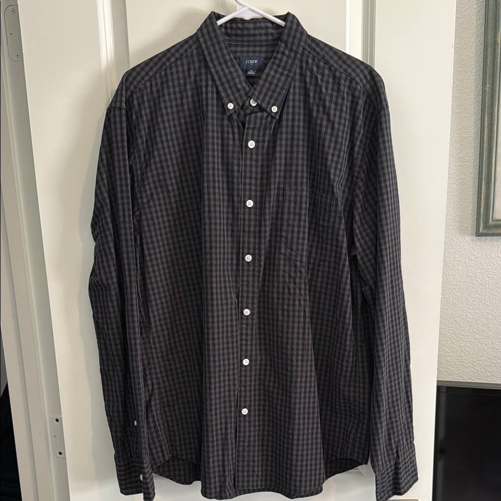 J. Crew Black Casual Button Down Shirt Classic Fit